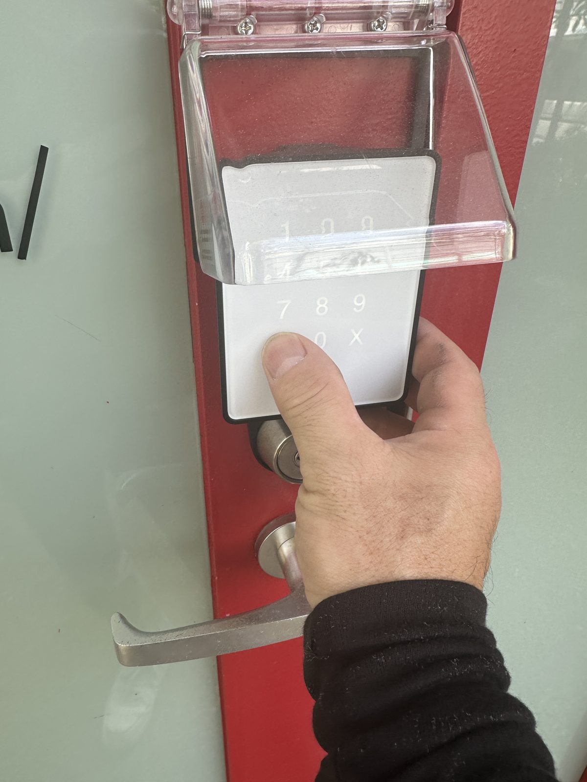 スマートロックでの入館